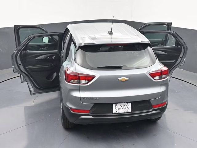 2024 Sterling Gray Metallic Chevrolet Trailblazer LS FWD SUV