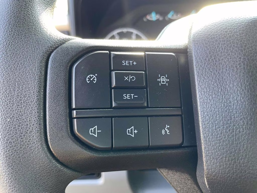 2023 Black Metallic Ford Super Duty F-250 SRW XLT 4X4 Truck