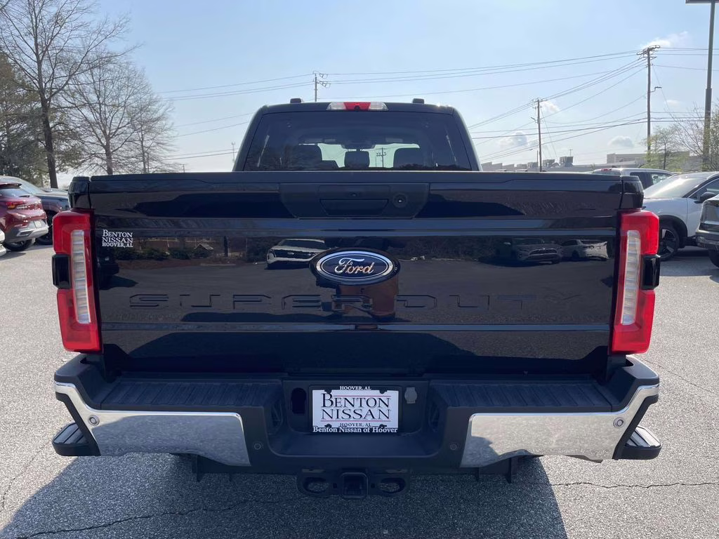 2023 Black Metallic Ford Super Duty F-250 SRW XLT 4X4 Truck
