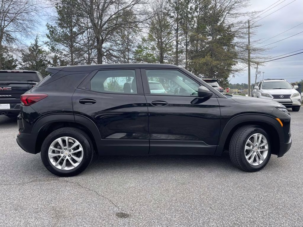 2024 Mosaic Black Metallic Chevrolet Trailblazer LS FWD SUV