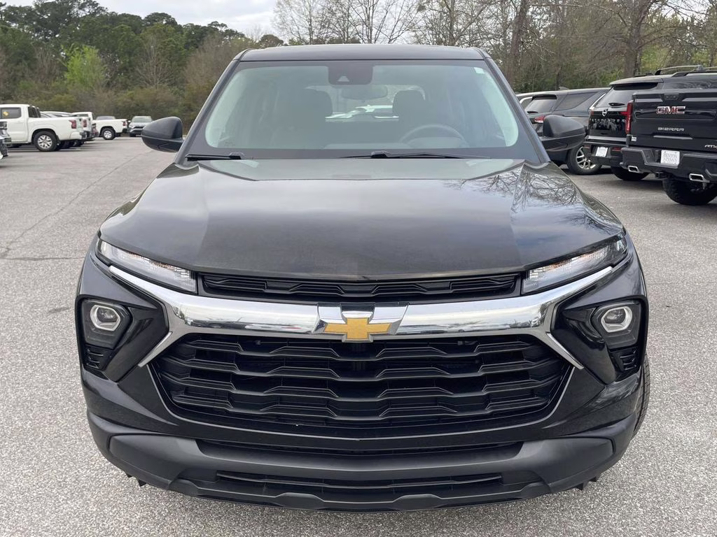 2024 Mosaic Black Metallic Chevrolet Trailblazer LS FWD SUV