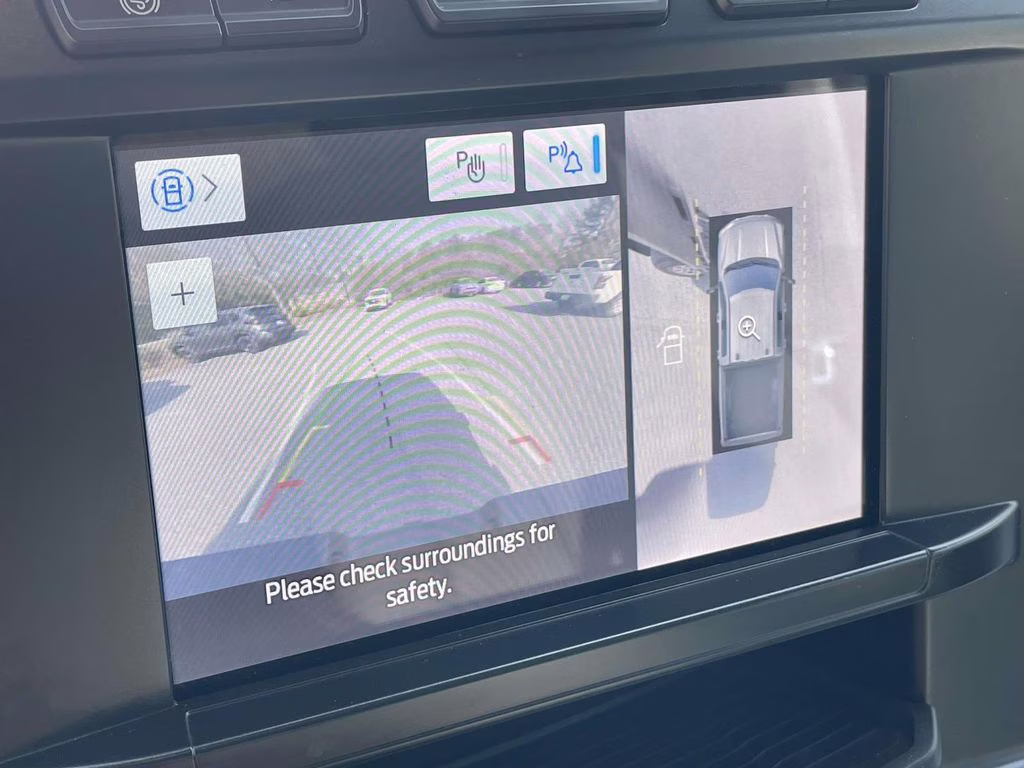 2023 Black Metallic Ford Super Duty F-250 SRW XLT 4X4 Truck