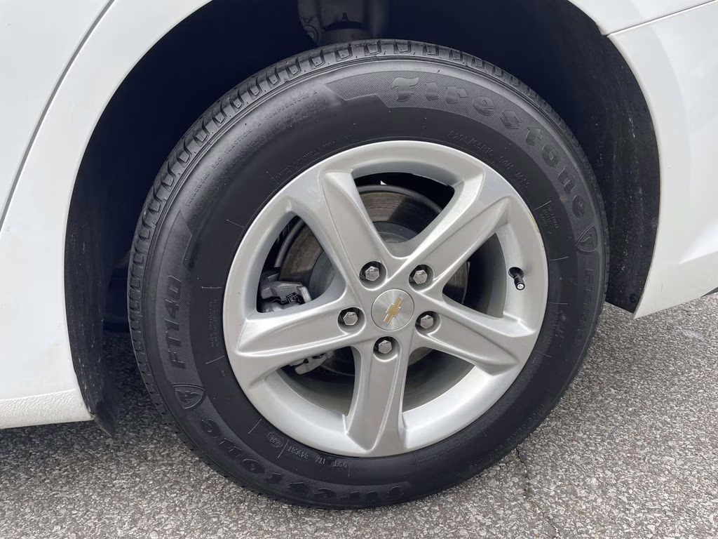 2024 Summit White Chevrolet Malibu LS FWD Sedan