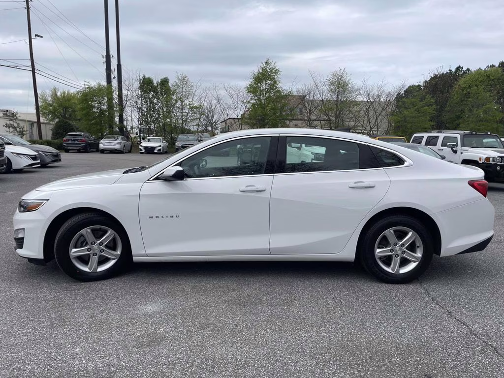 2024 Summit White Chevrolet Malibu LS FWD Sedan