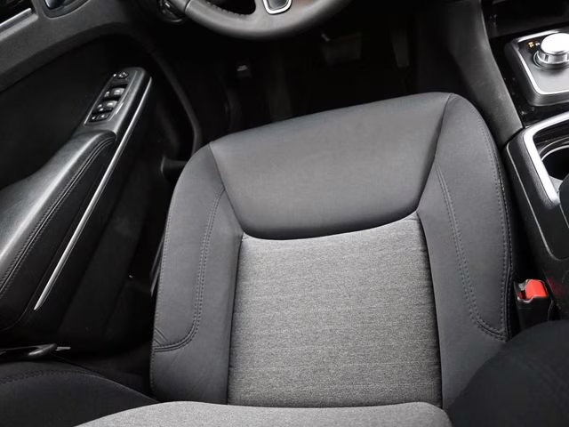 2023 Silver Mist Clearcoat Chrysler 300 Touring RWD Sedan