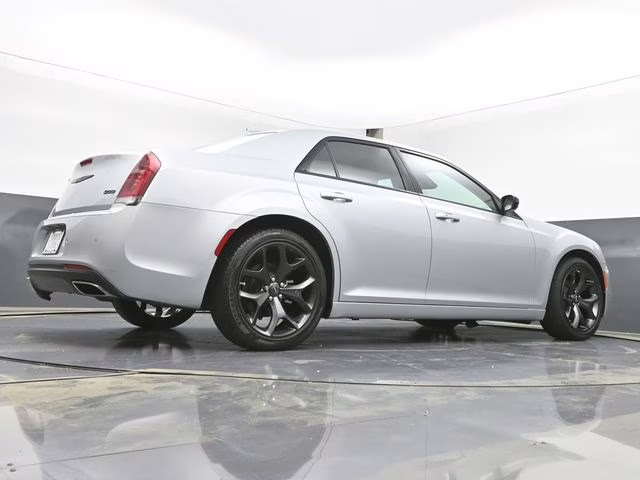2023 Silver Mist Clearcoat Chrysler 300 Touring RWD Sedan