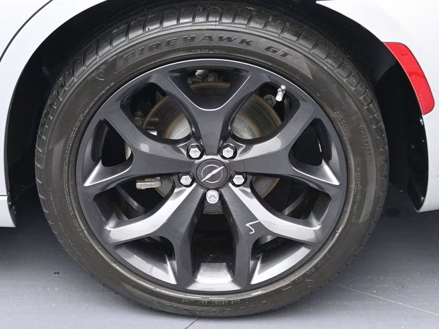 2023 Silver Mist Clearcoat Chrysler 300 Touring RWD Sedan