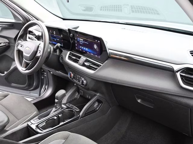 2024 Sterling Gray Metallic Chevrolet Trailblazer LS FWD SUV