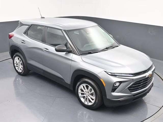 2024 Sterling Gray Metallic Chevrolet Trailblazer LS FWD SUV