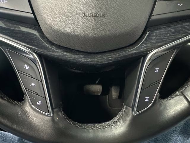 2022 Wilder Metallic Cadillac XT5 Premium Luxury AWD SUV