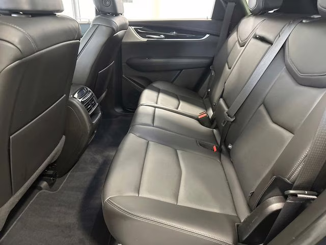 2022 Wilder Metallic Cadillac XT5 Premium Luxury AWD SUV