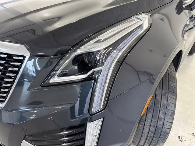 2022 Wilder Metallic Cadillac XT5 Premium Luxury AWD SUV