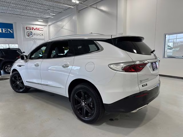2024 White Frost Tricoat Buick Enclave Essence AWD SUV