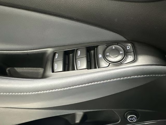 2024 White Frost Tricoat Buick Enclave Essence AWD SUV