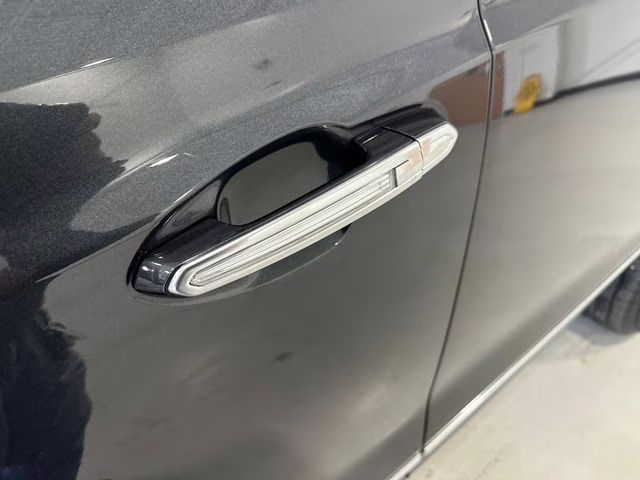 2022 Wilder Metallic Cadillac XT5 Premium Luxury AWD SUV