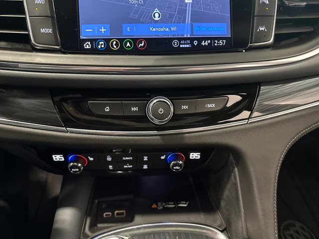 2024 White Frost Tricoat Buick Enclave Essence AWD SUV