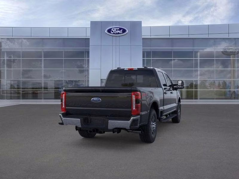 2026 Agate Black Metallic Ford Super Duty F-250 SRW LARIAT 4X4 Truck
