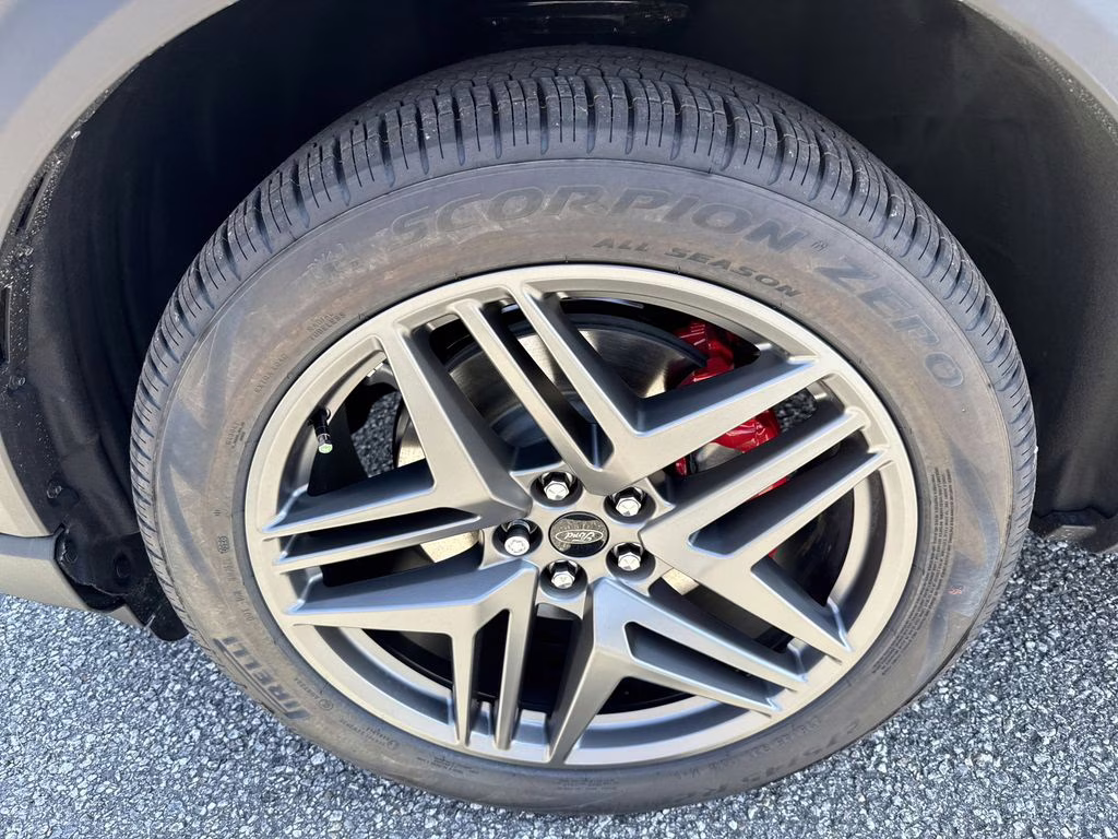 2026 Carbonized Gray Metallic Ford Explorer ST-Line 4X4 SUV