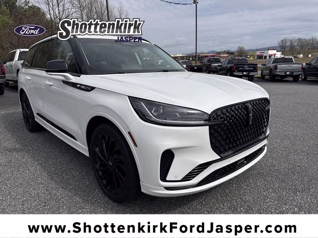 2025 Pristine White Metallic Tri-Coat Lincoln Aviator Reserve AWD SUV