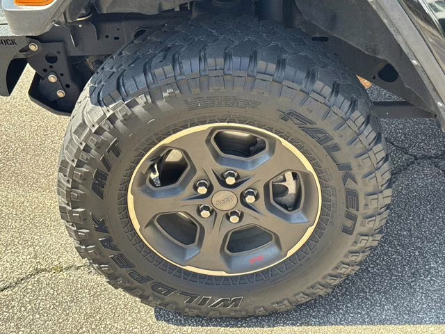 2023 Black Clearcoat Jeep Gladiator Rubicon 4X4 Truck