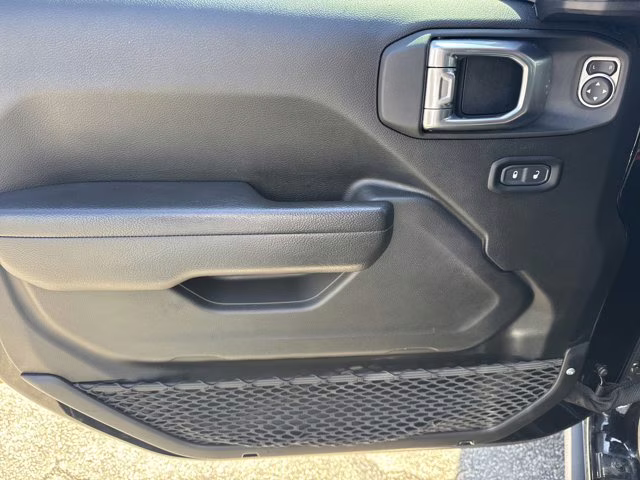 2023 Black Clearcoat Jeep Gladiator Rubicon 4X4 Truck