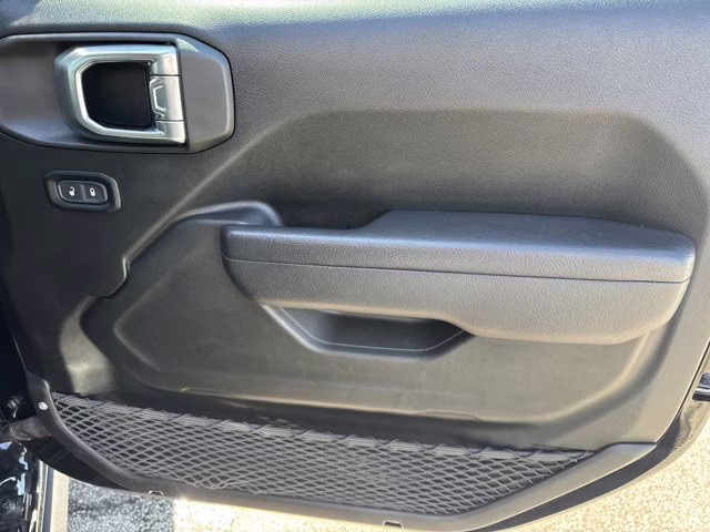 2023 Black Clearcoat Jeep Gladiator Rubicon 4X4 Truck