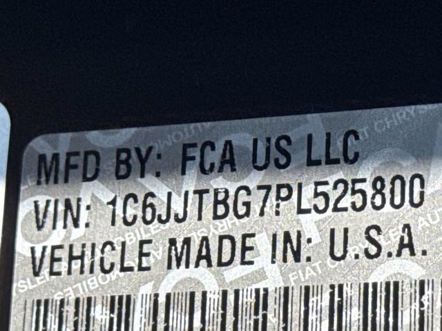 2023 Black Clearcoat Jeep Gladiator Rubicon 4X4 Truck