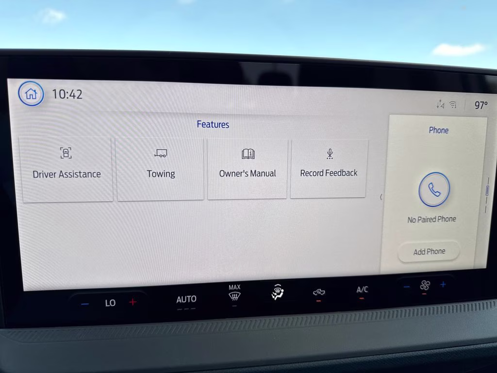 2026 Oxford White Ford Maverick XL AWD Truck