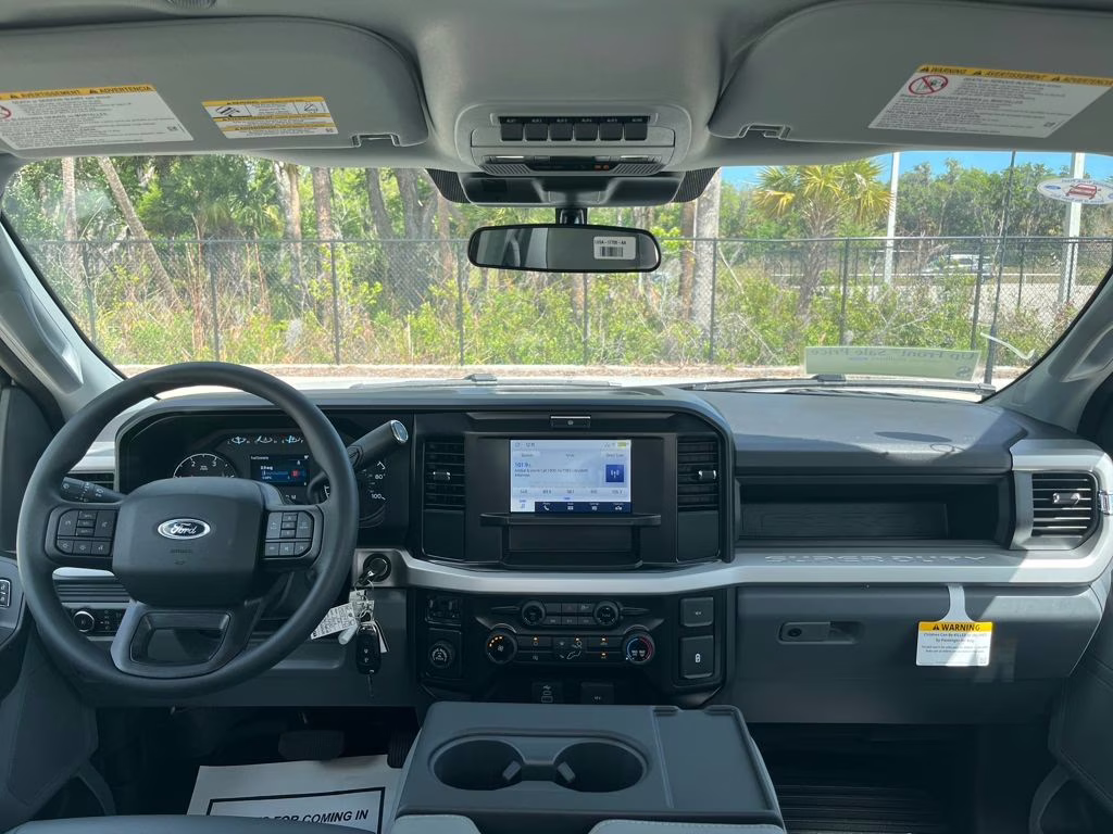 2026 Oxford White Ford Super Duty F-250 SRW XL RWD Truck