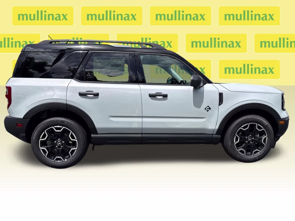 2026 Oxford White Ford Bronco Sport Outer Banks 4X4 SUV