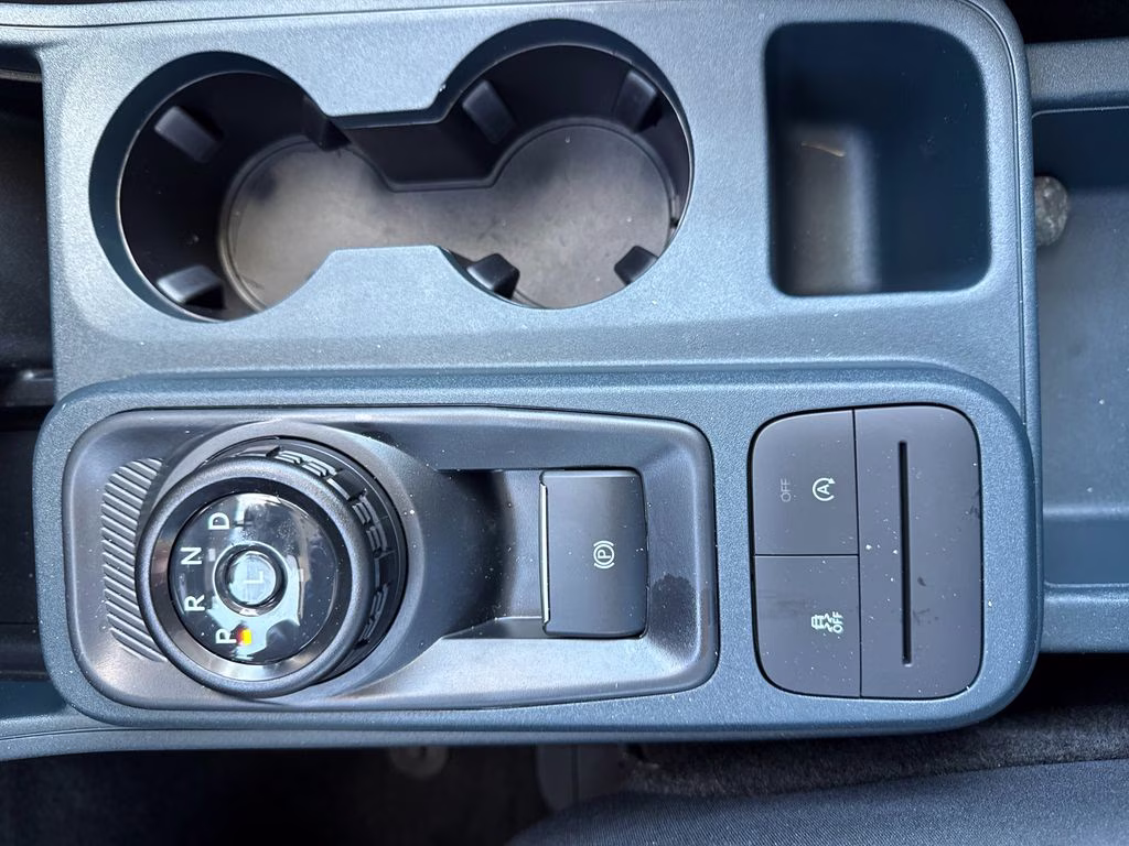 2026 Oxford White Ford Maverick XL AWD Truck