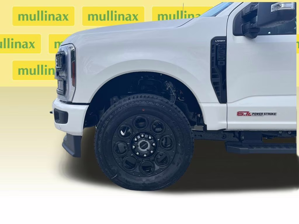 2026 White Metallic Ford Super Duty F-350 SRW Lariat 4X4 Truck