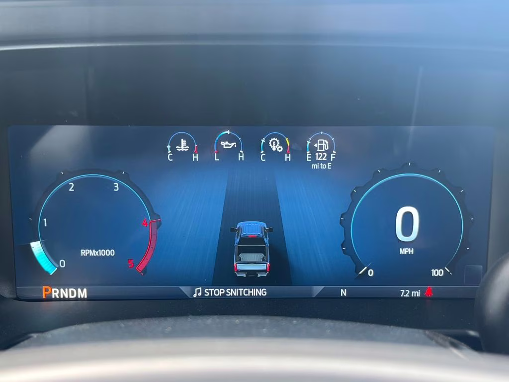 2026 White Metallic Ford Super Duty F-350 SRW Lariat 4X4 Truck