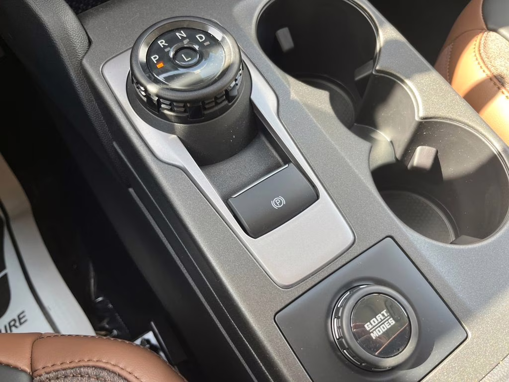 2026 Oxford White Ford Bronco Sport Outer Banks 4X4 SUV