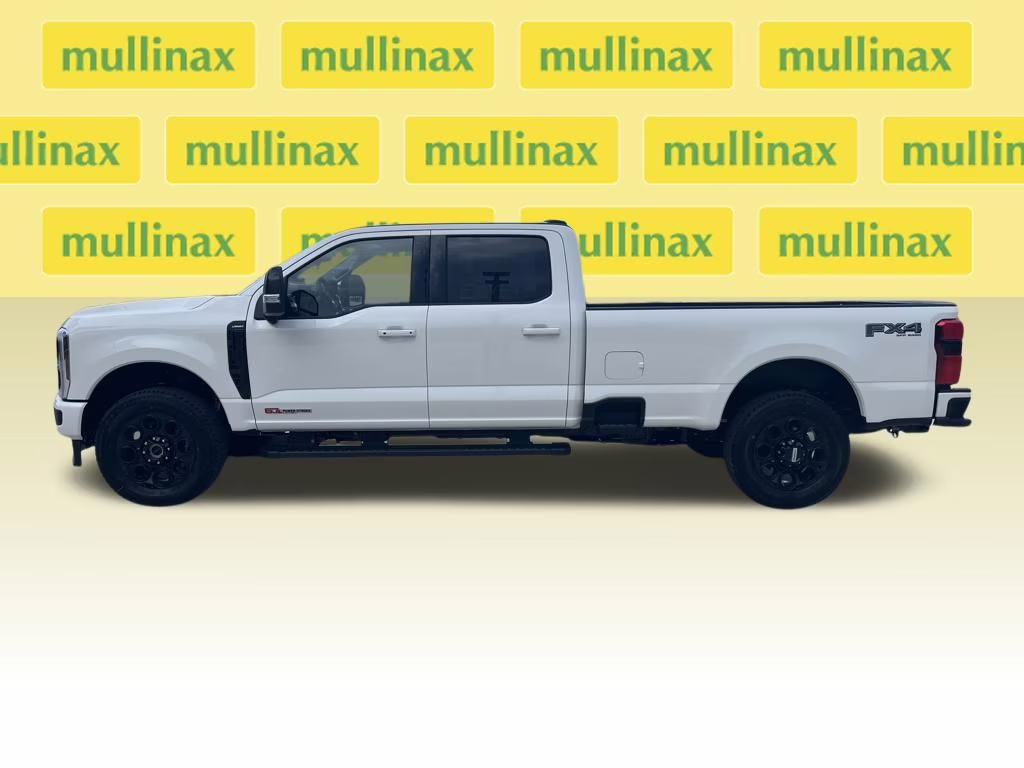 2026 White Metallic Ford Super Duty F-350 SRW Lariat 4X4 Truck