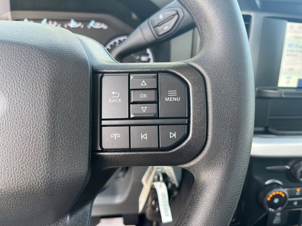 2026 Oxford White Ford Super Duty F-250 SRW XL RWD Truck