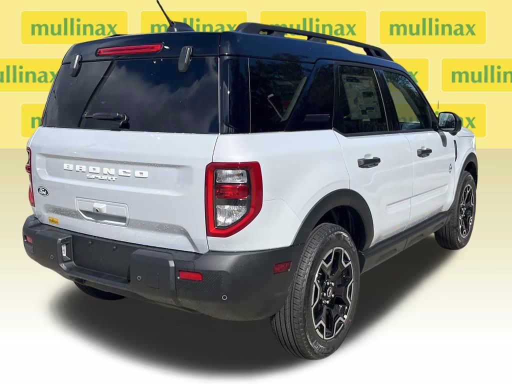 2026 Oxford White Ford Bronco Sport Outer Banks 4X4 SUV