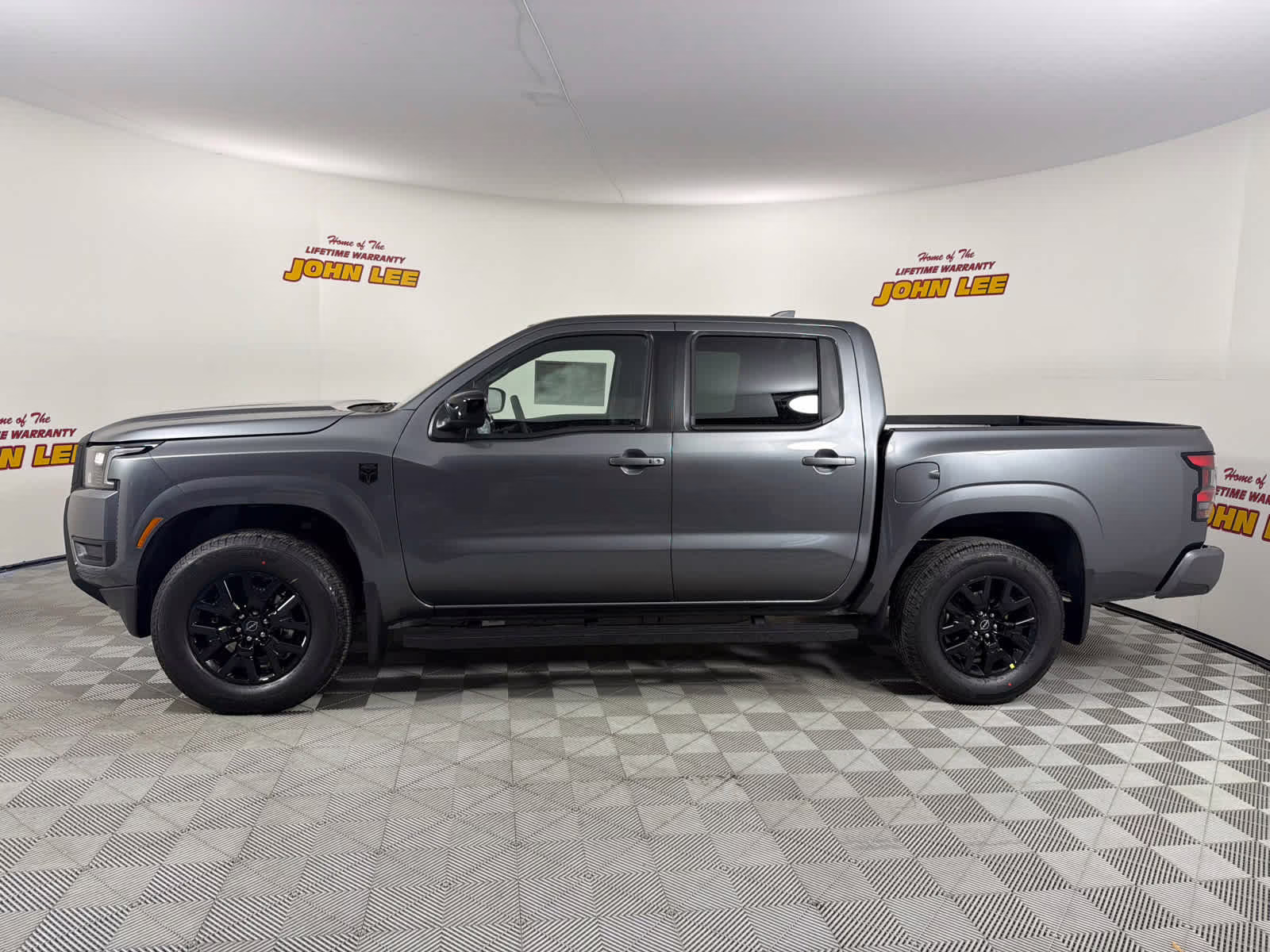 2026 Gun Metallic Nissan Frontier SV 4X4 Truck