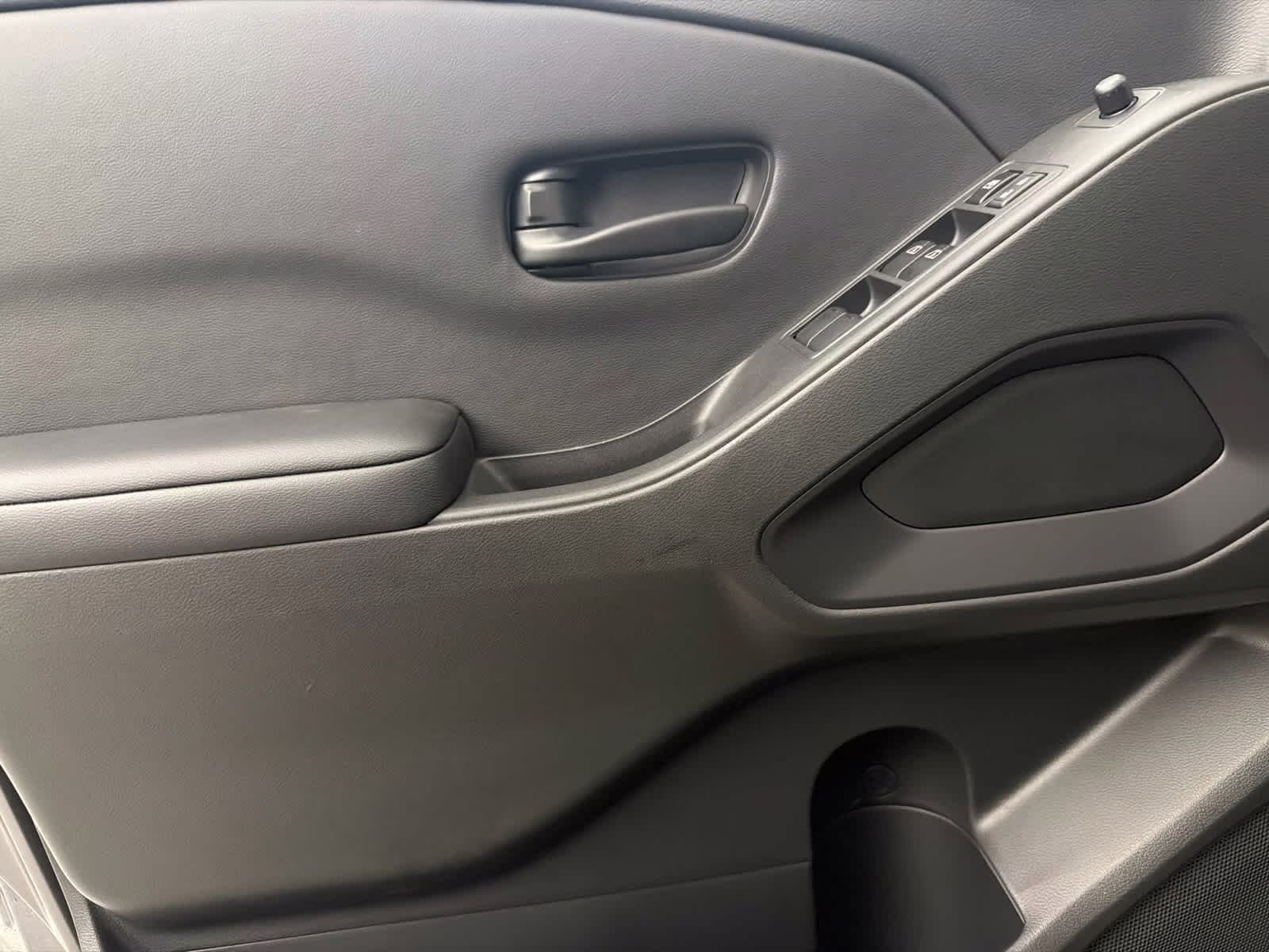 2026 Gun Metallic Nissan Frontier SV 4X4 Truck