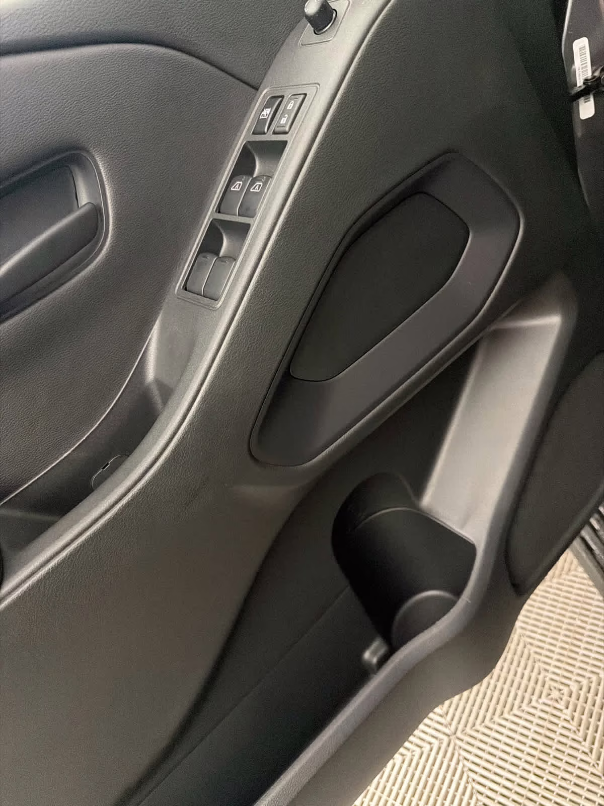 2026 Gun Metallic Nissan Frontier SV 4X4 Truck