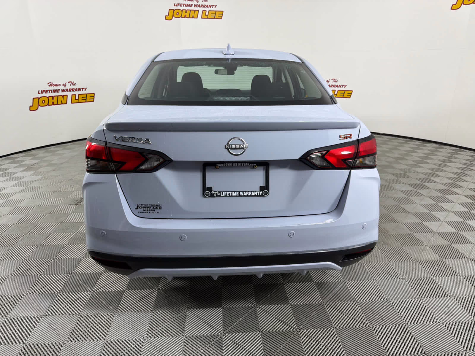 2025 Gray Sky Pearl Nissan Versa SR FWD Sedan