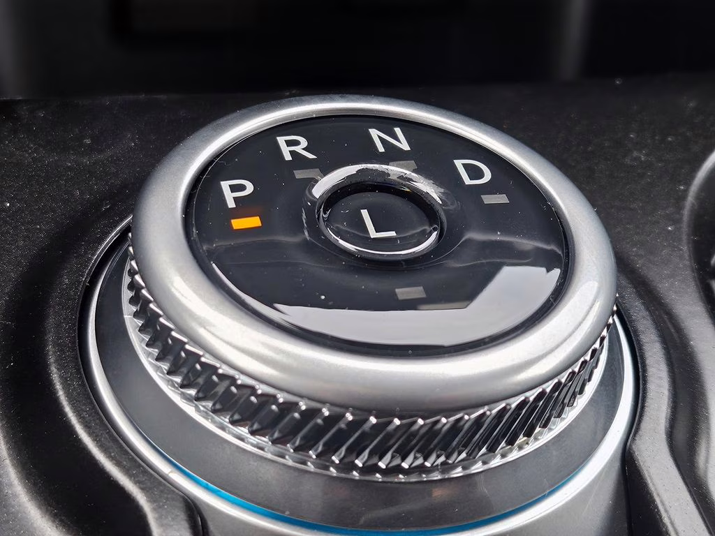 2026 Space White Metallic Ford Explorer Active RWD SUV