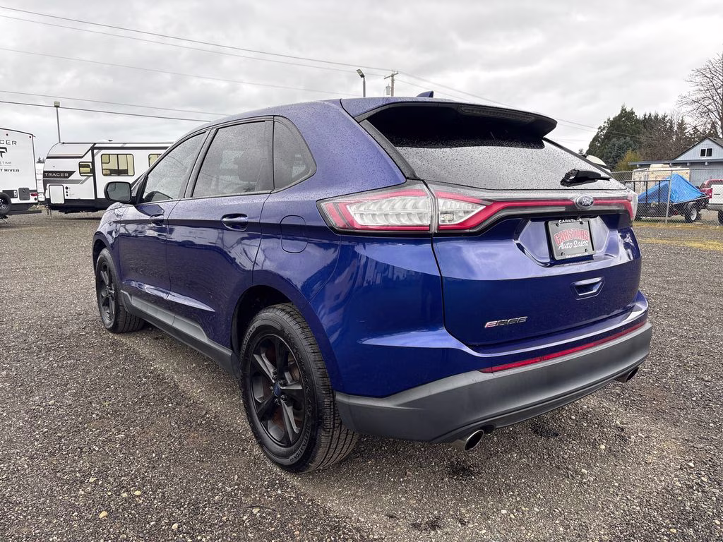 2015 Blue Metallic Ford Edge SE AWD SUV