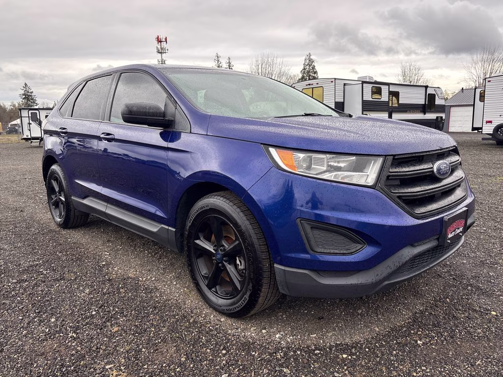 2015 Blue Metallic Ford Edge SE AWD SUV