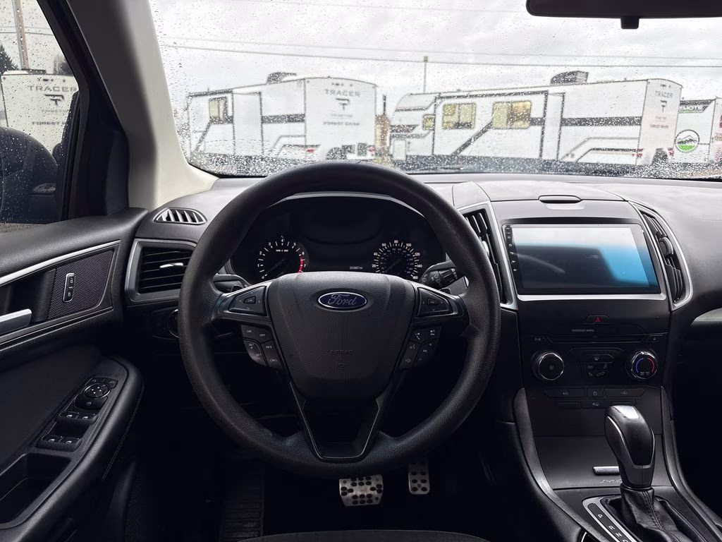 2015 Blue Metallic Ford Edge SE AWD SUV