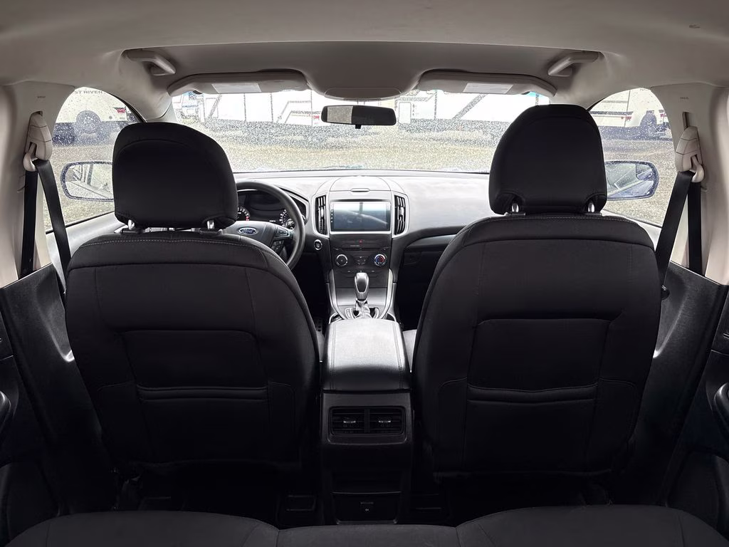 2015 Blue Metallic Ford Edge SE AWD SUV