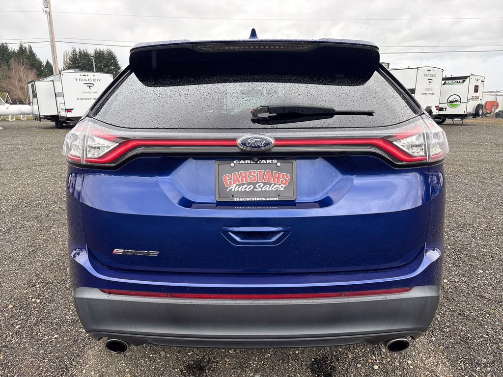 2015 Blue Metallic Ford Edge SE AWD SUV