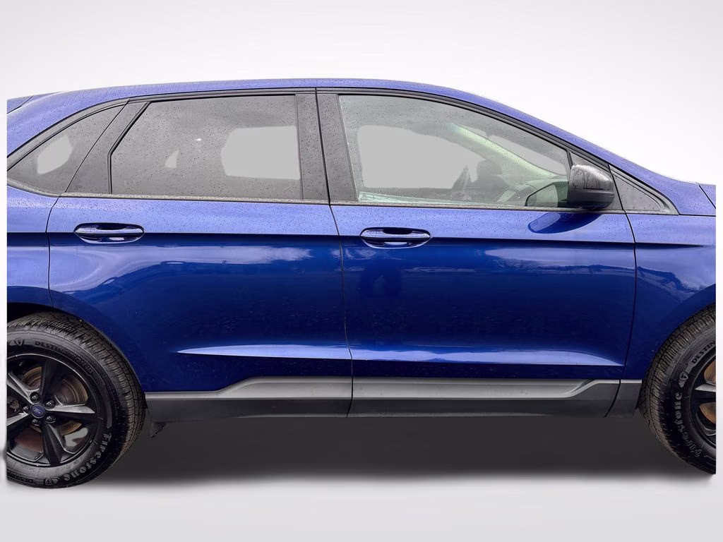 2015 Blue Metallic Ford Edge SE AWD SUV