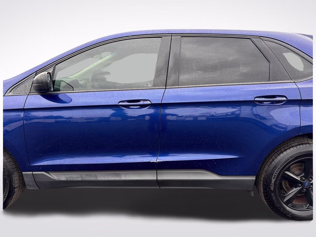 2015 Blue Metallic Ford Edge SE AWD SUV