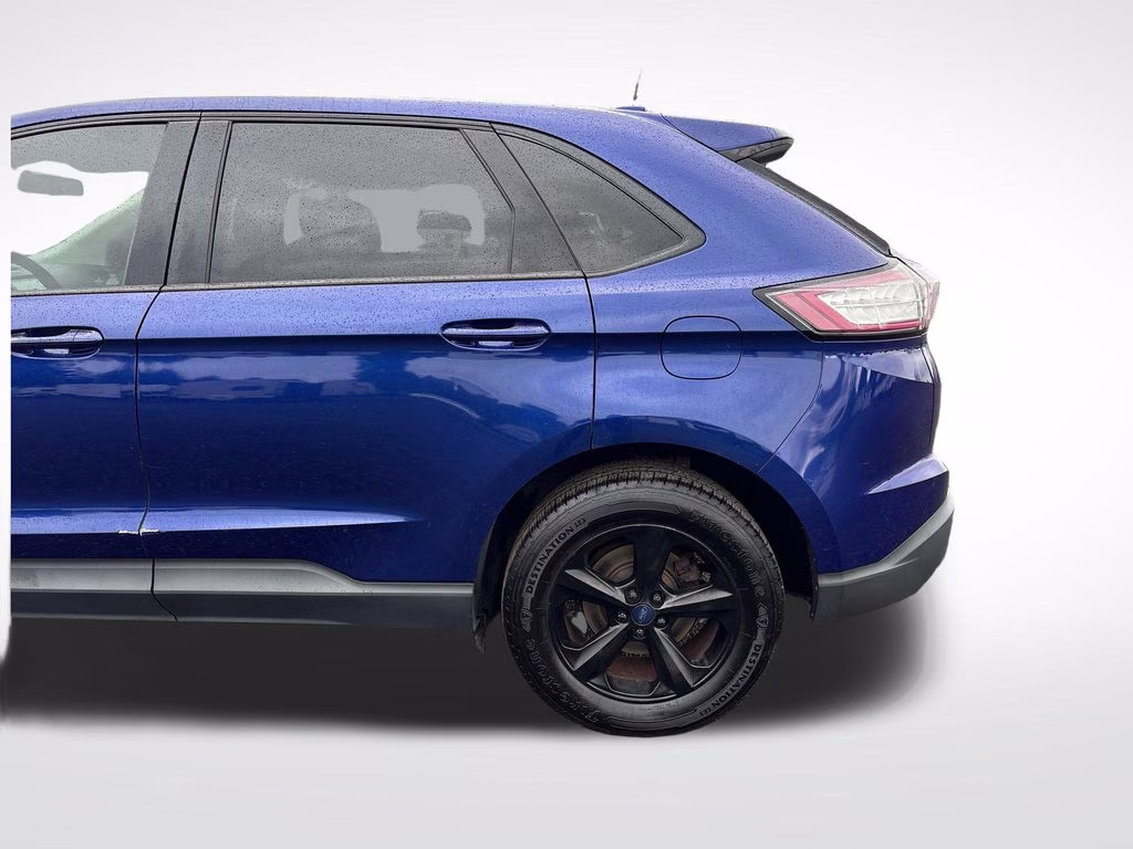 2015 Blue Metallic Ford Edge SE AWD SUV